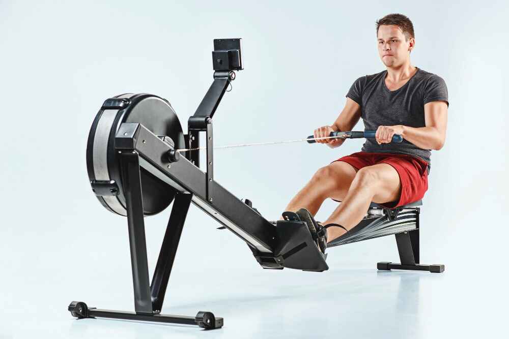 Tips to Reach Your Fitness Goals with Rowing Machines